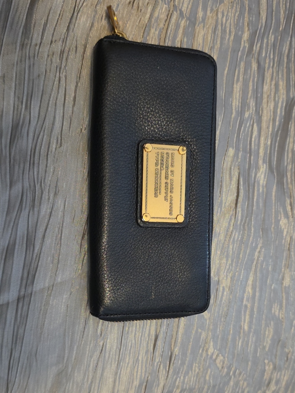 Marc by Marc Jacobs Black Leather Zip Card Holder with Gold Plaque